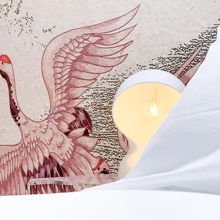 Rock, & - Stylish Steps From The Como