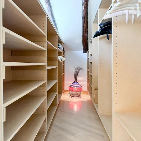 Appartement Not Your Average Stay!! Rock, & House *