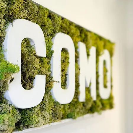 Rock, & - Stylish Steps From The Apartment